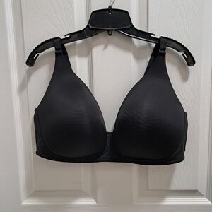 Torrid Curve Bra Wire Free Women's Size 40DD Black Smooth Full Coverage Lingerie